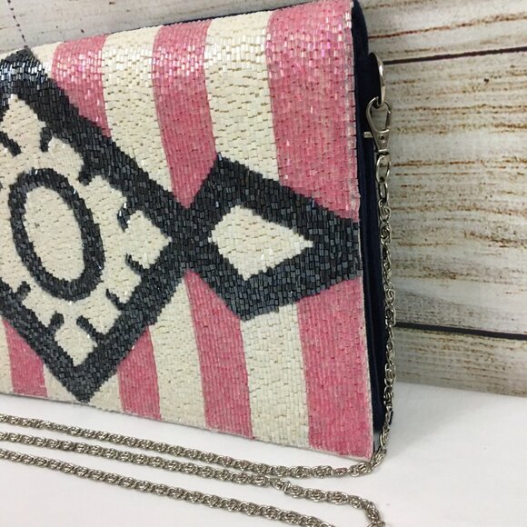 America & Beyond Candy Crush Clutch Beaded Removable Chain Strap - Picture 5 of 13
